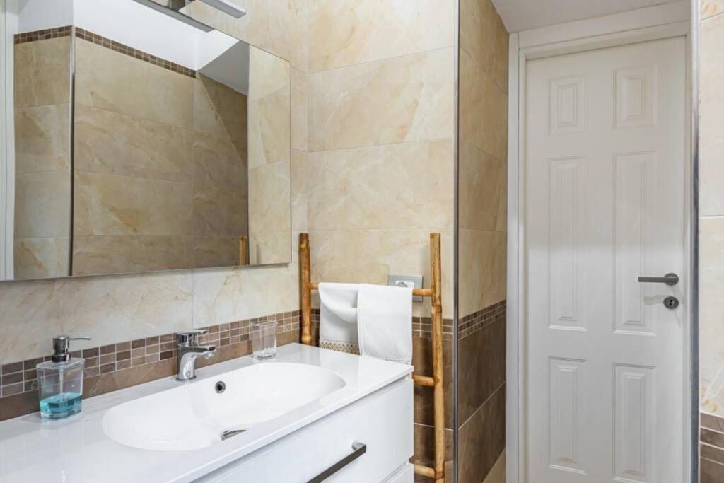 Stradivari Suite Roma Екстериор снимка
